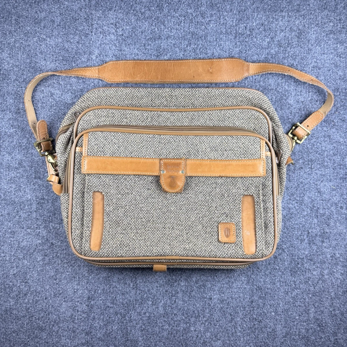 25+ Business 1980s Vintage Bags, Handbags & Cases for sale