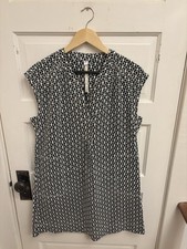 Uncle Frank Women’s Black Embroidered Floral Dress Size Medium