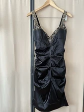 Nicole Miller Collection gold- embroidered Sweetheart Neckline dress sz 8