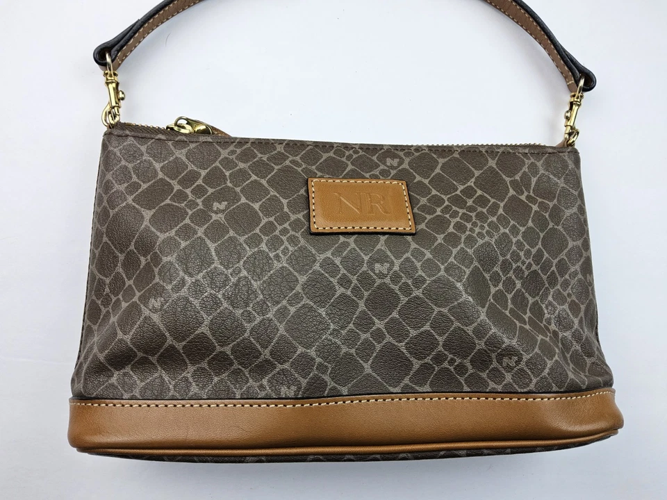 Nina Ricci Paris Small Shoulder Handbag Purse - Image 2 of 4