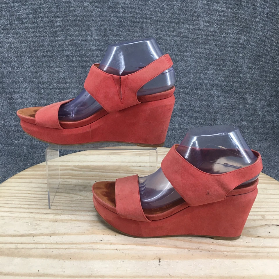 Sandalias Gentle Souls para mujer 9,5 M enebro Barry cuña sin cordones cuero rojo Foto 2 de 4