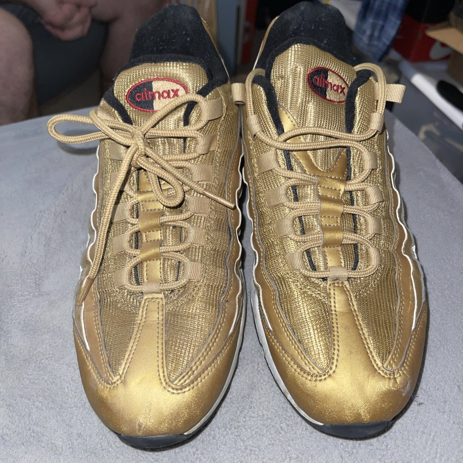 nike air max 95 metallic gold