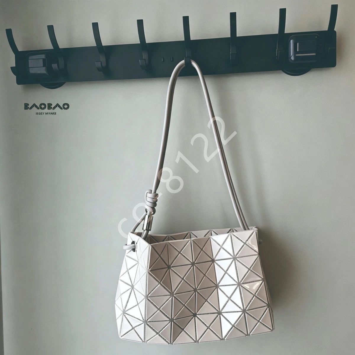 ISSEY MIYAKE Bao Bao Shoulder Bags for Women Just Listed 2026