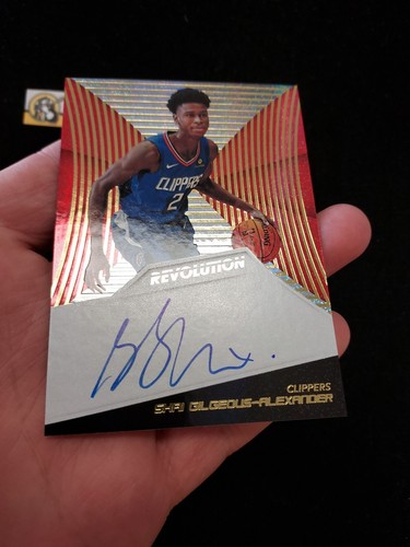 2018-19 Shai Gilgeous-Alexander Panini Revolution On Card Auto RC Rookie Card - Picture 4 of 4