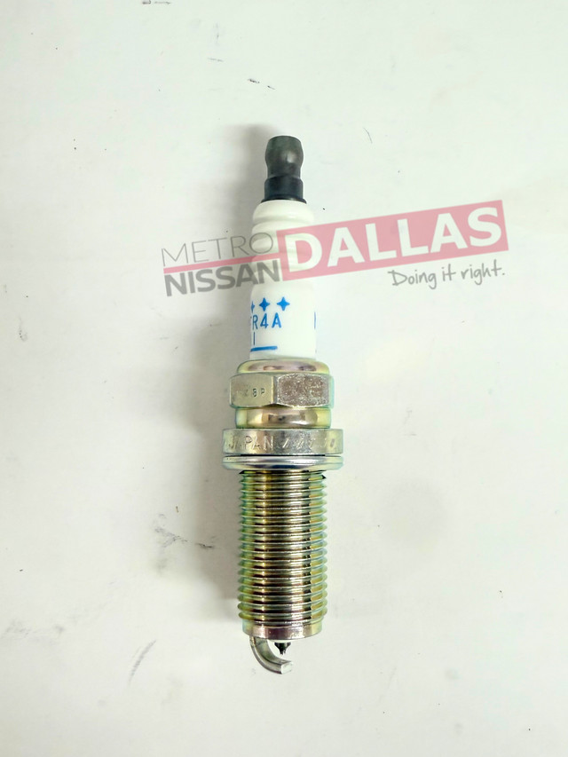 Genuine Nissan Spark Plug 22401-5M014