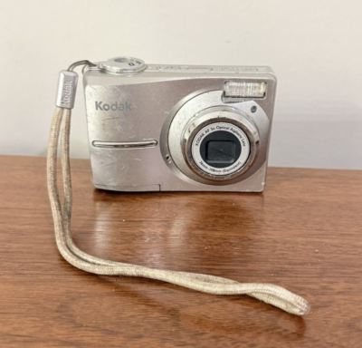 Kodak EasyShare C713 Digital Camera 7MP 2.4
