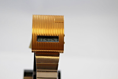 激レア 美品 Penguin メタル 腕時計 PGN0057 デジタル ウォッチ 激レア 美品 Penguin メタル 腕時計 PGN0057 デジタル ウォッチ - メルカリ