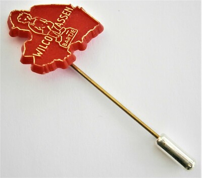 V247) Vintage Wilco Tassen Bartje Food Products Krawatte Anstecknadel Abzeichen