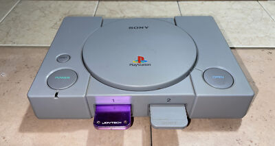 Sony PlayStation PS1 Dual Shock Console- Power Cable - 2 Memory Cards SCPH-7501