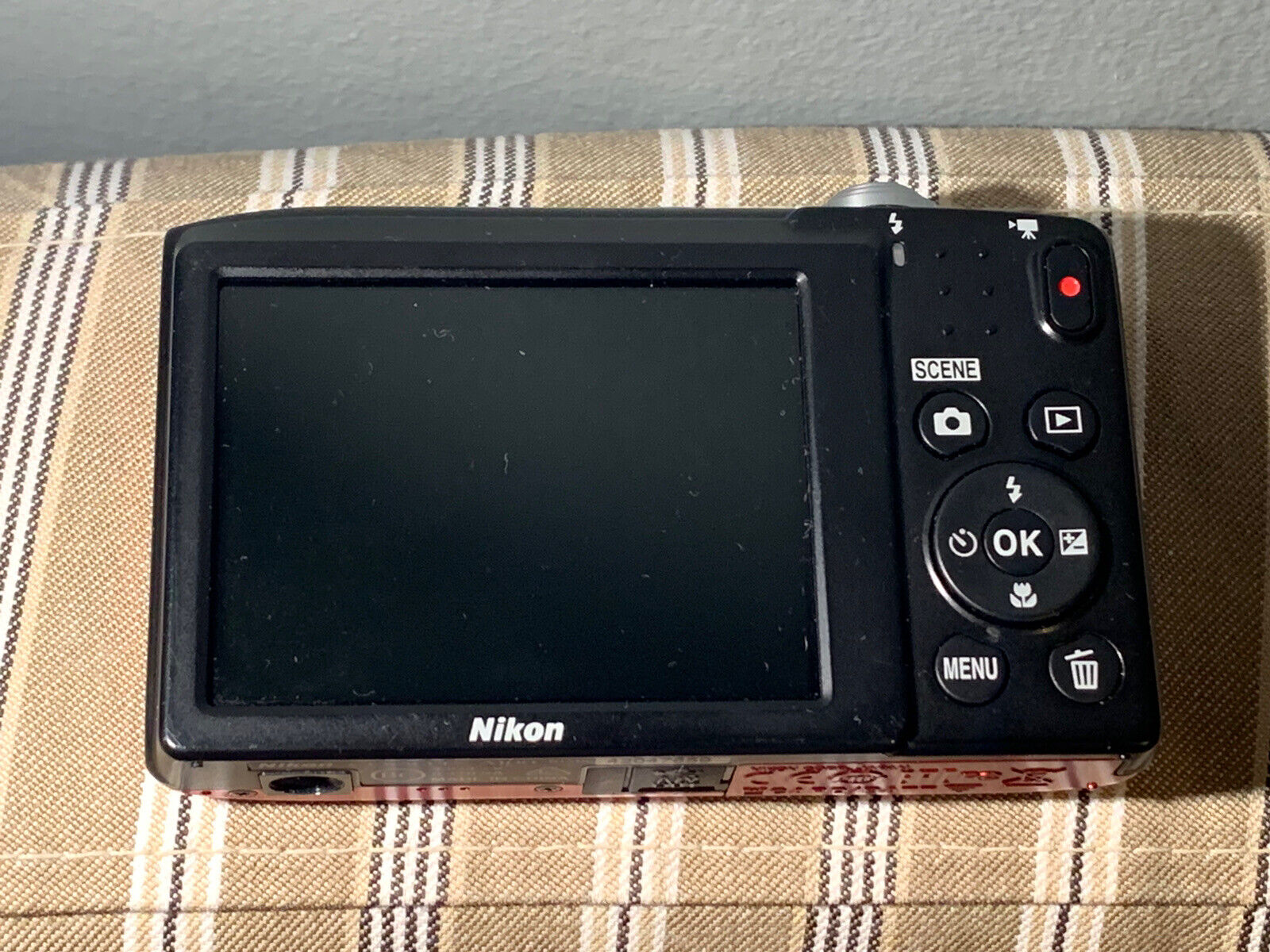 Nikon digital camera COOLPIX A100 5x optical 20,050,000 pixels Red A100RD