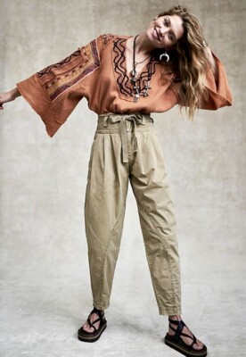  Free People Pants Pleated Front Tapered Legs Tie Waist Khaki Tan Isadora 0 NWT