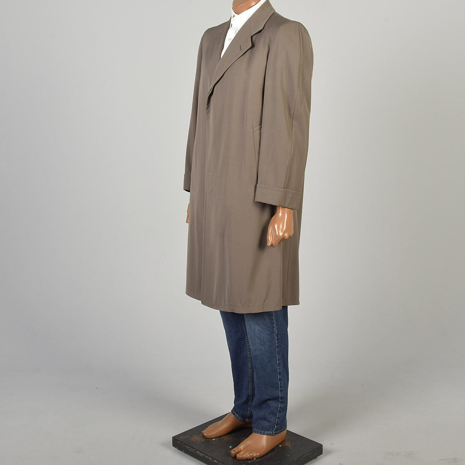 Medium 1950s Tan Taupe Buttoned Collared Classic … - image 3