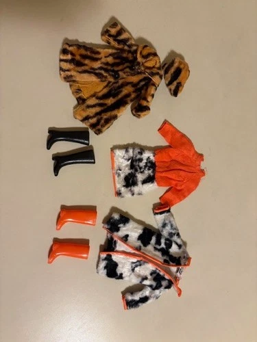 Barbie Vintage Clothes & Accessories 1960's