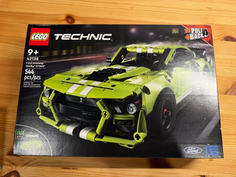 SEALED NEW IN BOX LEGO 42138 TECHNIC: Ford Mustang Shelby Gt500NEW RETIRED