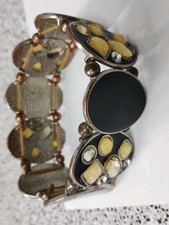 Vintage Style Elasticated Bracelet Enamelled with a mix of Set Stones.  UK (tbl)