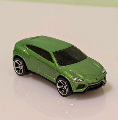 Hot Wheels Lamborghini Urus Green - 2017 Multipack Exclusive