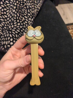 Garfield Nermal Cat Pez Dispenser Made in Slovenia 4.9