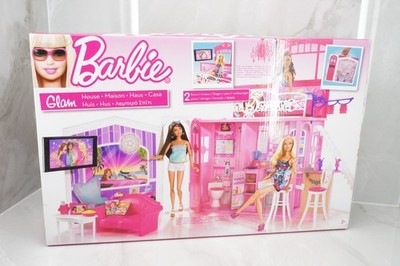 Vintage 2009 Mattel R4186 Barbie Glam Vacation Beach House Fold Out N'Go Playset