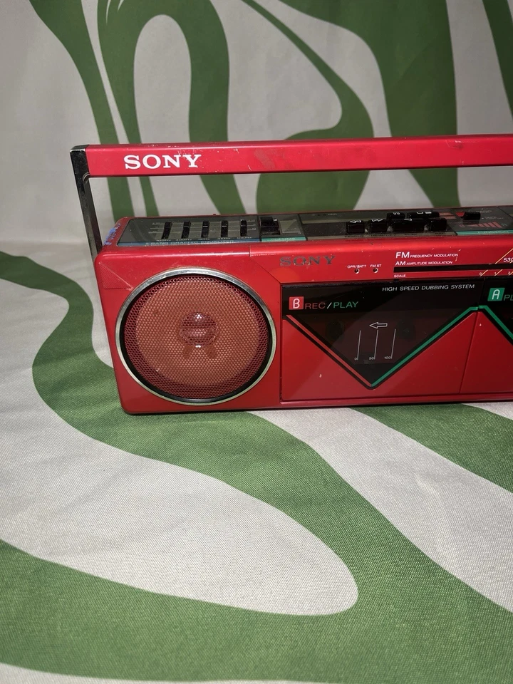 索尼 CFS-W50 复古立体声盒式磁带扬声器 复古 适用于零件。 请阅读 — 第 2/4 张图片