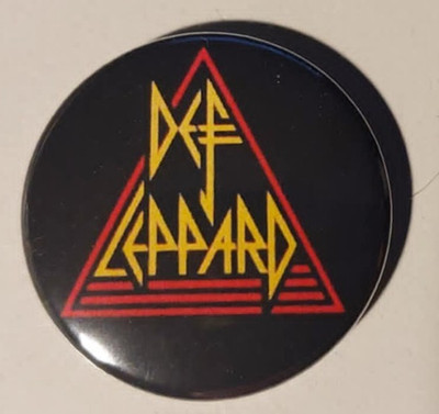 1x Def Leppard Button Hard Rock Glam Metal Heavy Metal Hardrock