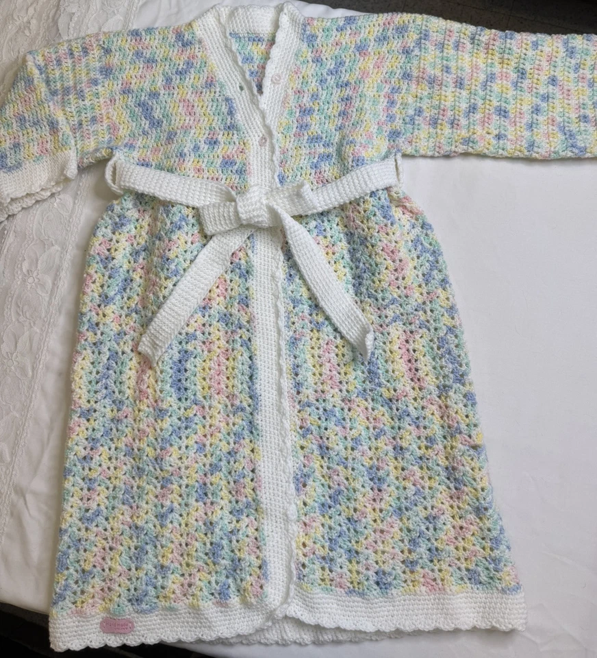 "Bata de baño infantil de ganchillo hecha a mano rosa niña mediana 29"" largo 29"" pecho" Foto 2 de 4