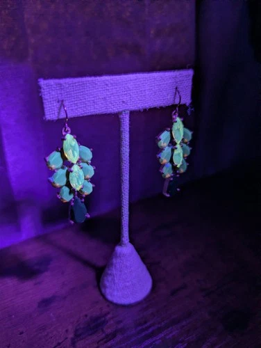 VTG ManganeseGlass Monet GoldTone Dangle Chandelier Cluster Rhinestone Earrings