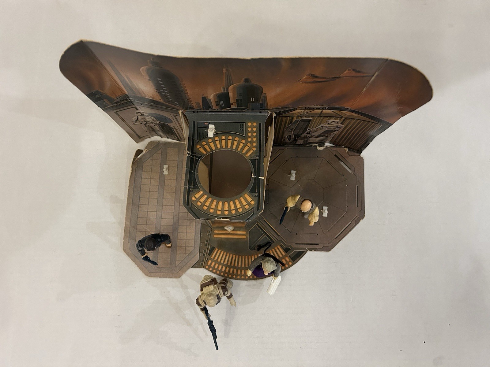 STAR WARS CLOUD CITY PLAYSET BACKDROP W FOOT PEGS & FIGS KENNER VINTAGE 1980 ESB