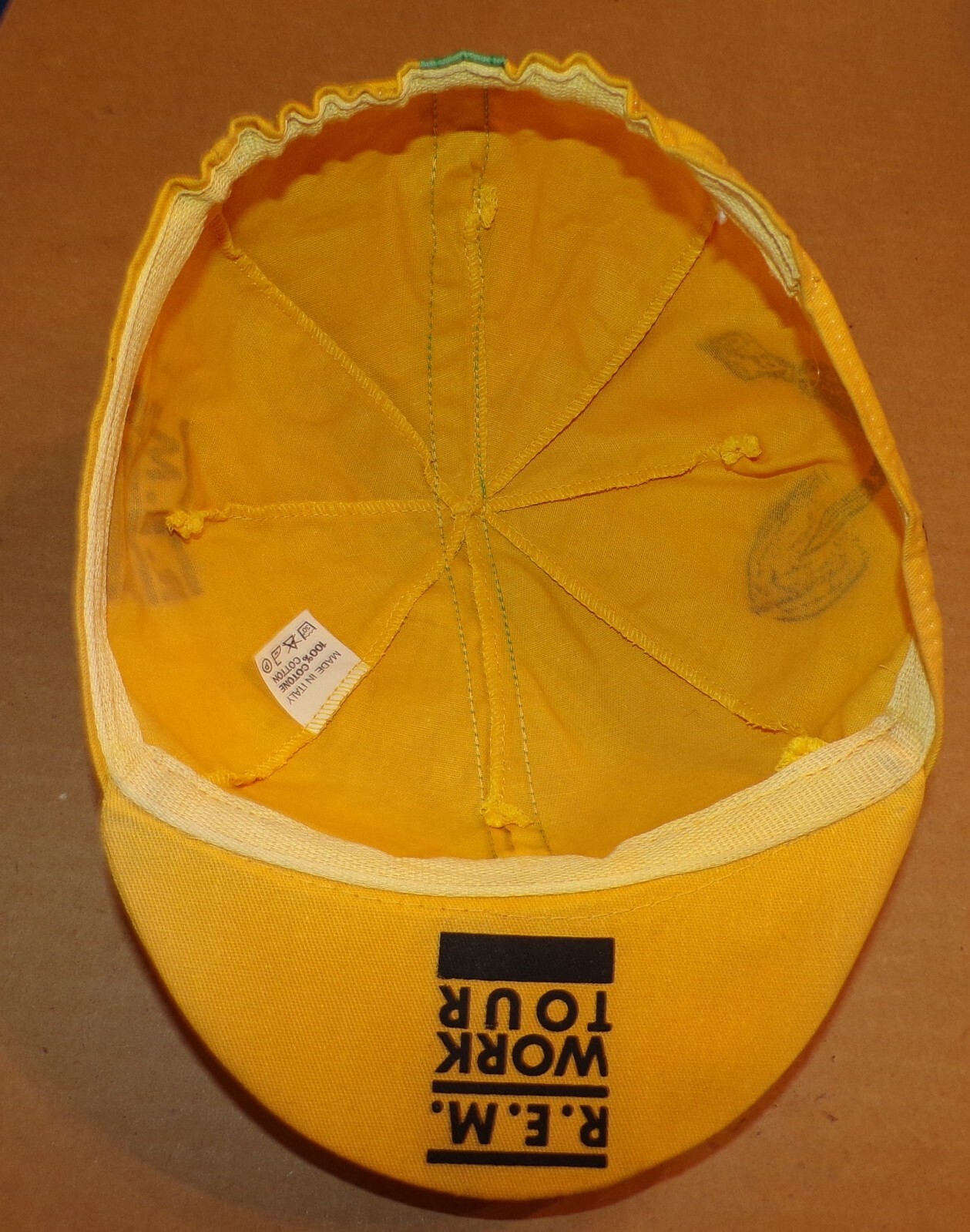 Foto 10 di 16