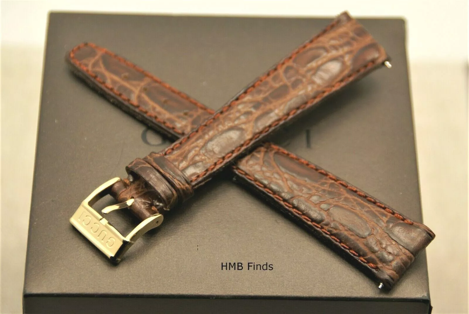Neuf Gucci 18 MM Large   Marron foncé   Cuir véritable   Bande Grain Croco   18,111