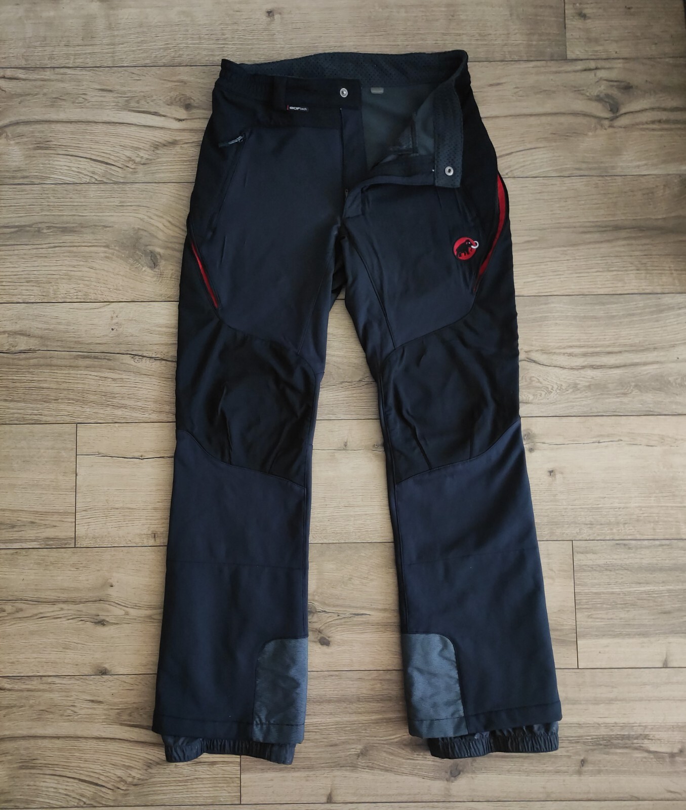 MAMMUT SOFtech Mens Ski Softshell Black Navy Pant… - image 1