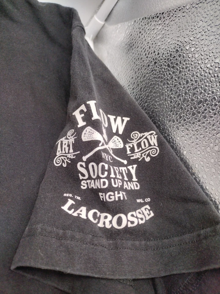 Flow Society - Camiseta gráfica negra Art Flow "Stand Up and Fight" talla grande Foto 4 de 4