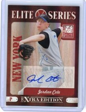 2011 Donruss Elite Football  19