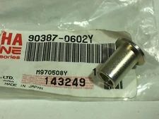 NEW OEM YAMAHA WR250 XT250 COLLAR 90387-0602Y-00