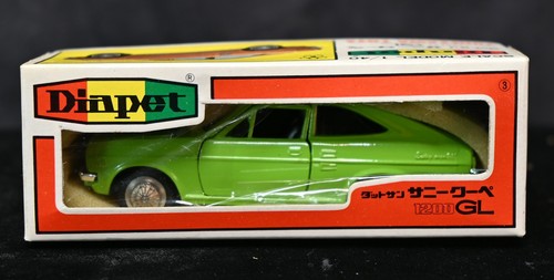 Diapet pressofuso Datsun Sunny Coupe 1200 GL verde 1:43 Yonezawa giocattoli Giappone