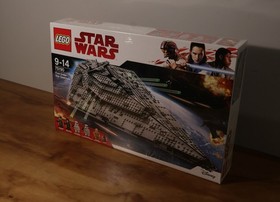 Brand new factory sealed LEGO Star Wars 75190 First Order Star Destroyer