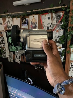 Sony DCR-PC100 Mini Dv Camcorder Camera **BUNDLE**
