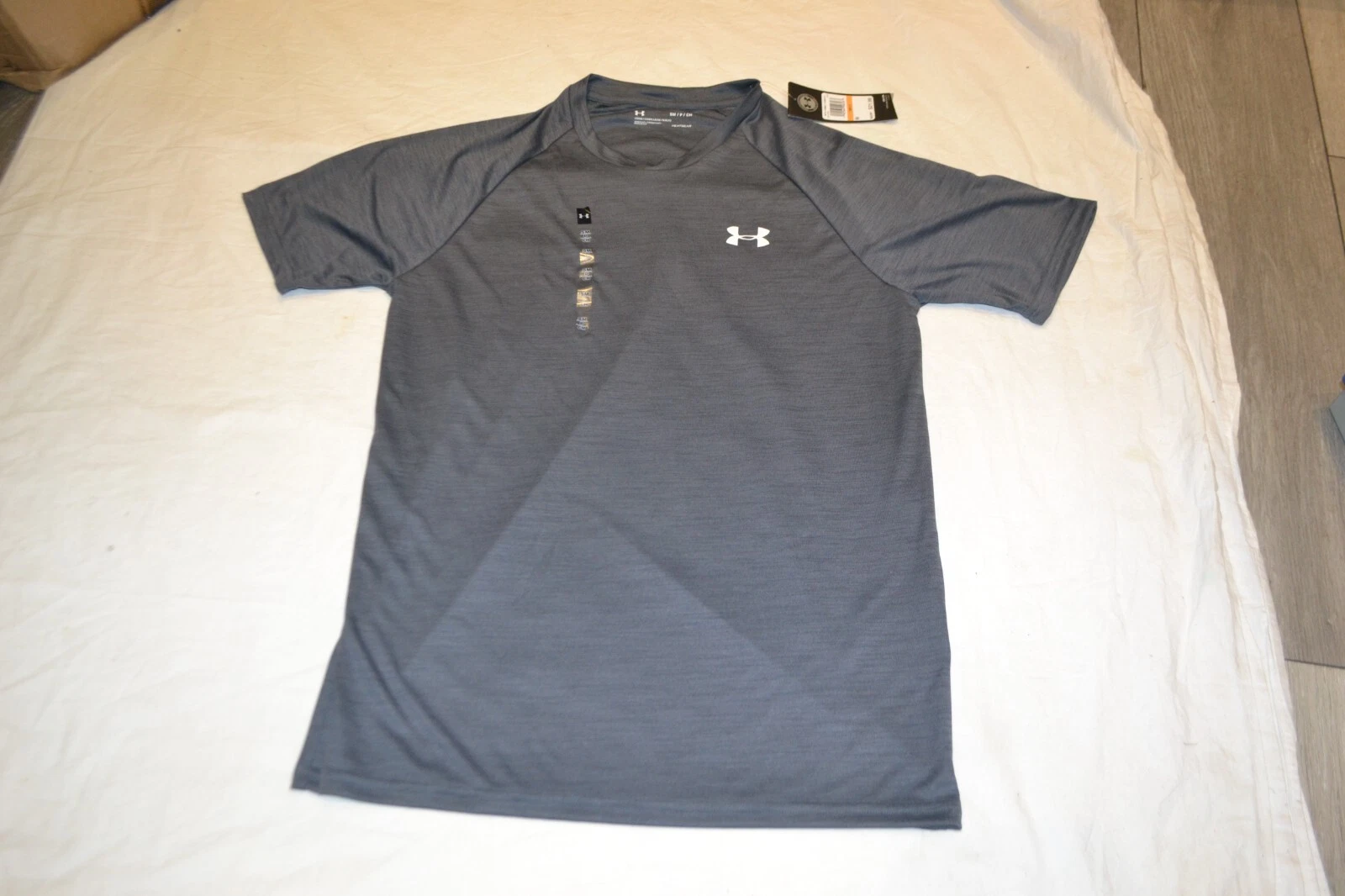 NEW Under Armour Training Tee Mens Tech Short Sleeve Loose Fit Shirt SZ SM S