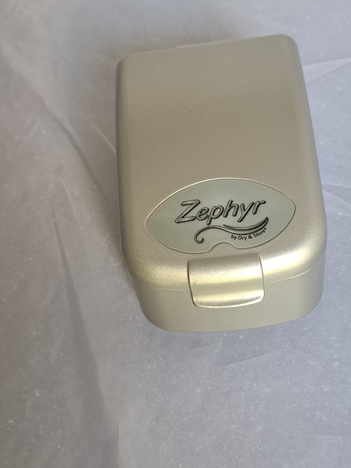 Zephyr Hearing Aid Dryer/Dehumidifier By Dry & Store No Cord Works eBay