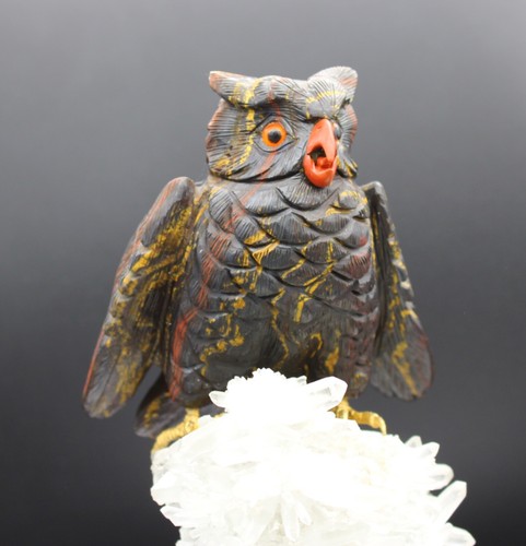 Australian Tiger Eye Mara Mamba Handcrafted Owl Carving On Pointy Quartz Base. - Picture 2 of 10