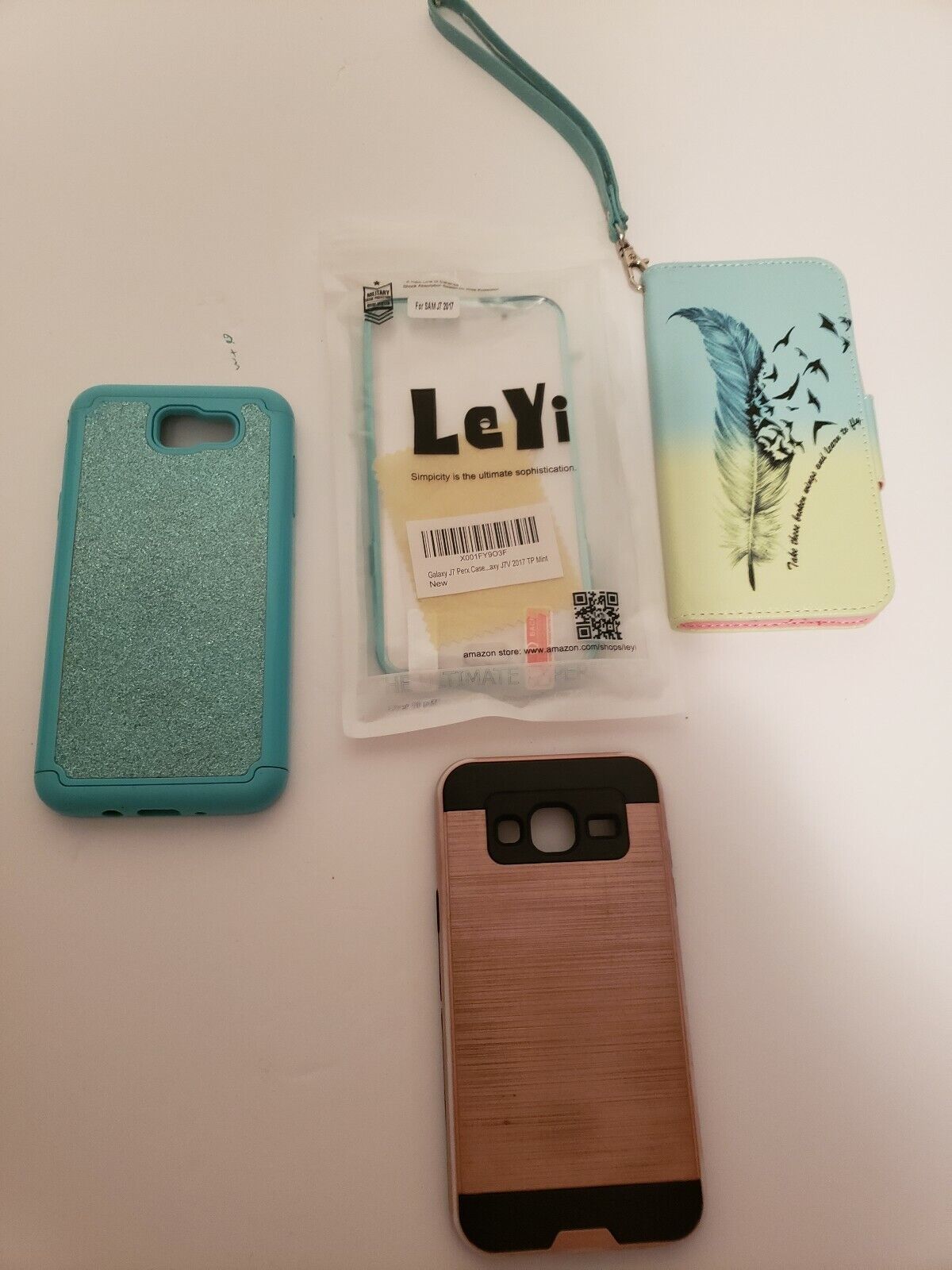 Lot of 4 assorted Cell phone cases