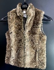 Gap Kids Girls Size XL Faux Fur Vest.