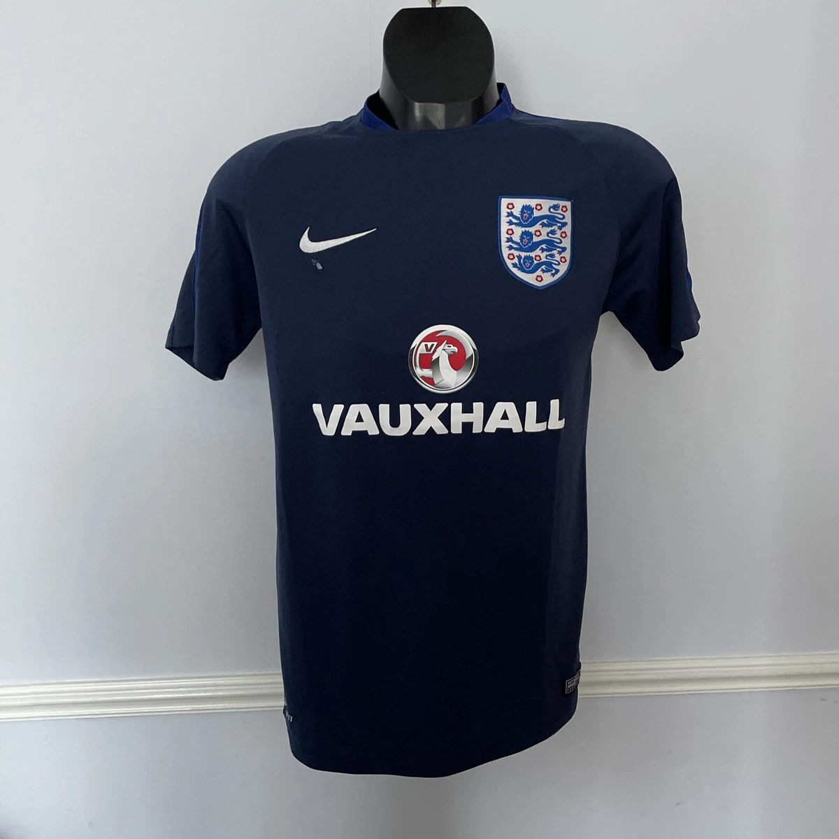 England Football Training Shirt Nike Medium M eBay