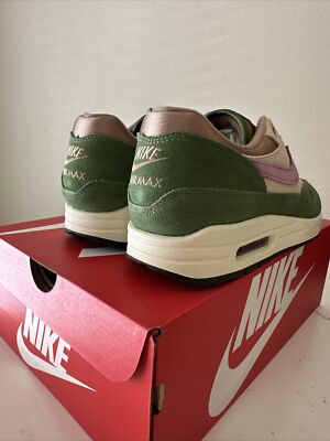 HH BRAND975 サイズ8½E 26.5~27.0 NEW DS Nike Air Max 1 SH Treeline Light Bordeax Green DR9773