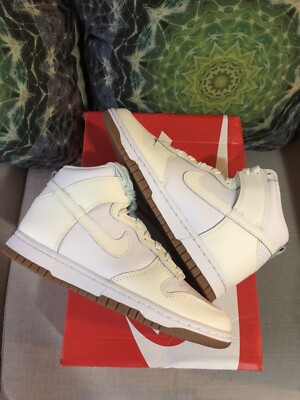 Nike Dunk High  Sail Gum  - Size 8W - BRAND NEW IN BOX WITH RECEIPT