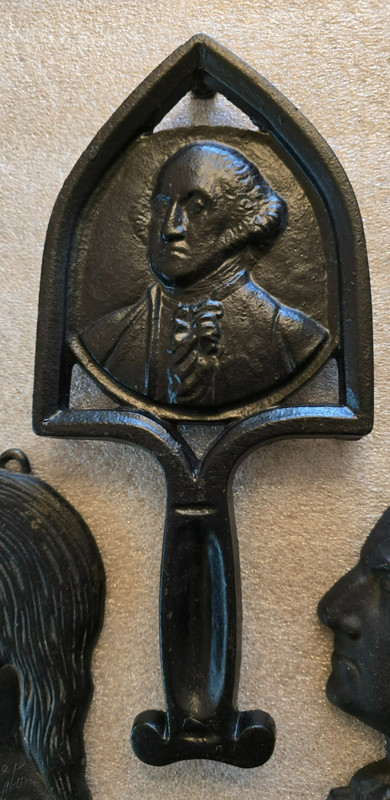 Antique/ Vintage Cast Iron George Washington Trivet.