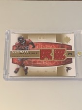 2007 Ultimate Collection Materials Gold #UMWD Warrick Dunn #/50 Falcons
