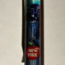 The Big Apple New York City Floaty Pen King Kong Empire State Building Vintage