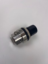 SMC SR1000-M5 Industrial Air Pressure Regulator 30 psi 0.2MPa | NEW OPEN BOX