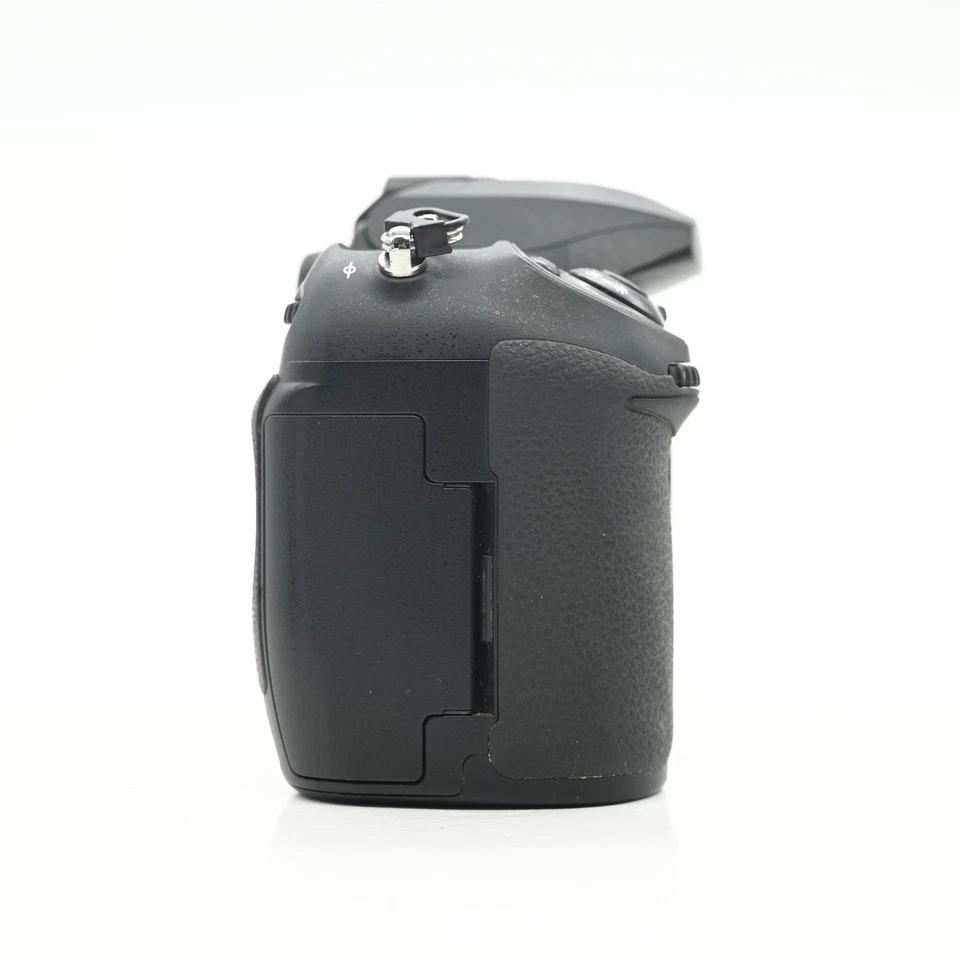 Cuerpo de cámara digital SLR Fujifilm FinePix S5 PRO 12,34 MP montura Nikon F #218 Foto 3 de 4