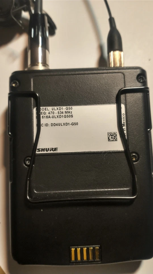 Shure ULXD1- G50 Wireless Bodypack Transmitter With Mic 470- 534 mhz - Image 2 of 3
